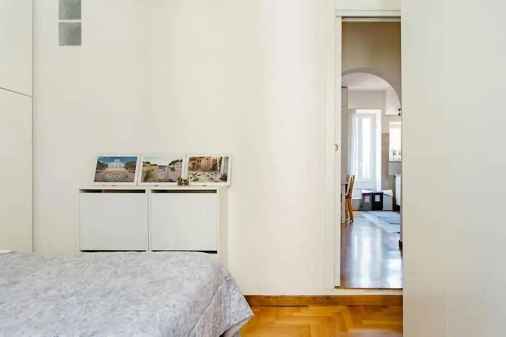 La Casa Sull'Isola Apartment Rome