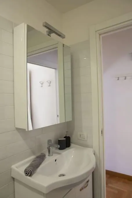 La Casa Sull'Isola Apartment Rome