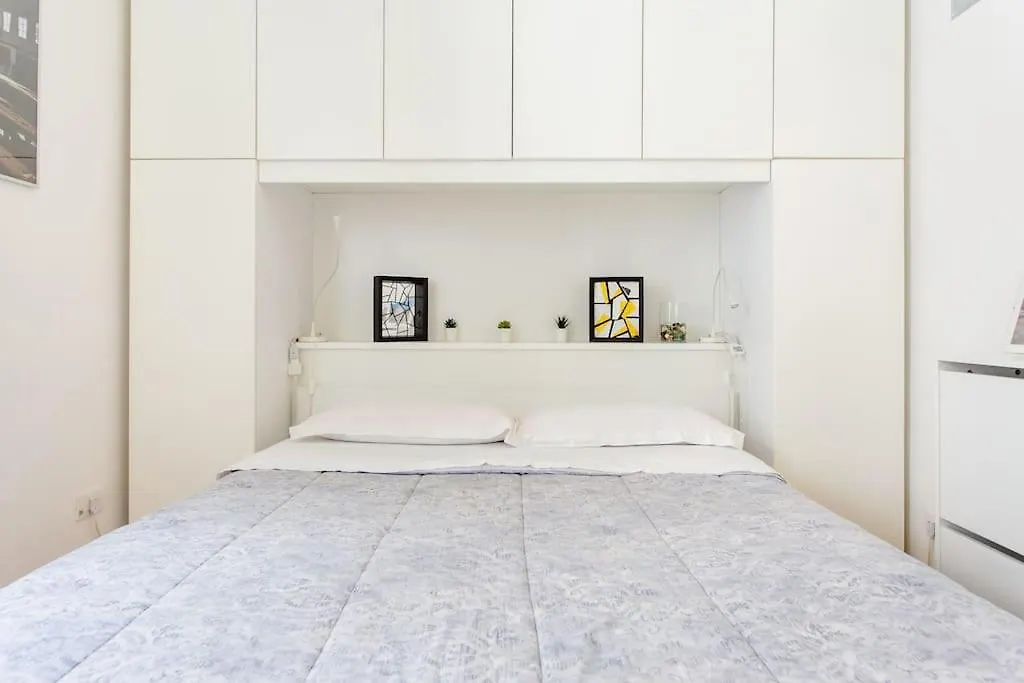 La Casa Sull'Isola Apartment Rome