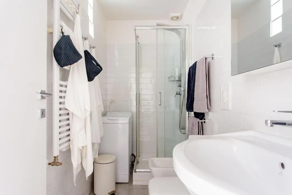 La Casa Sull'Isola Apartment Rome 0*,